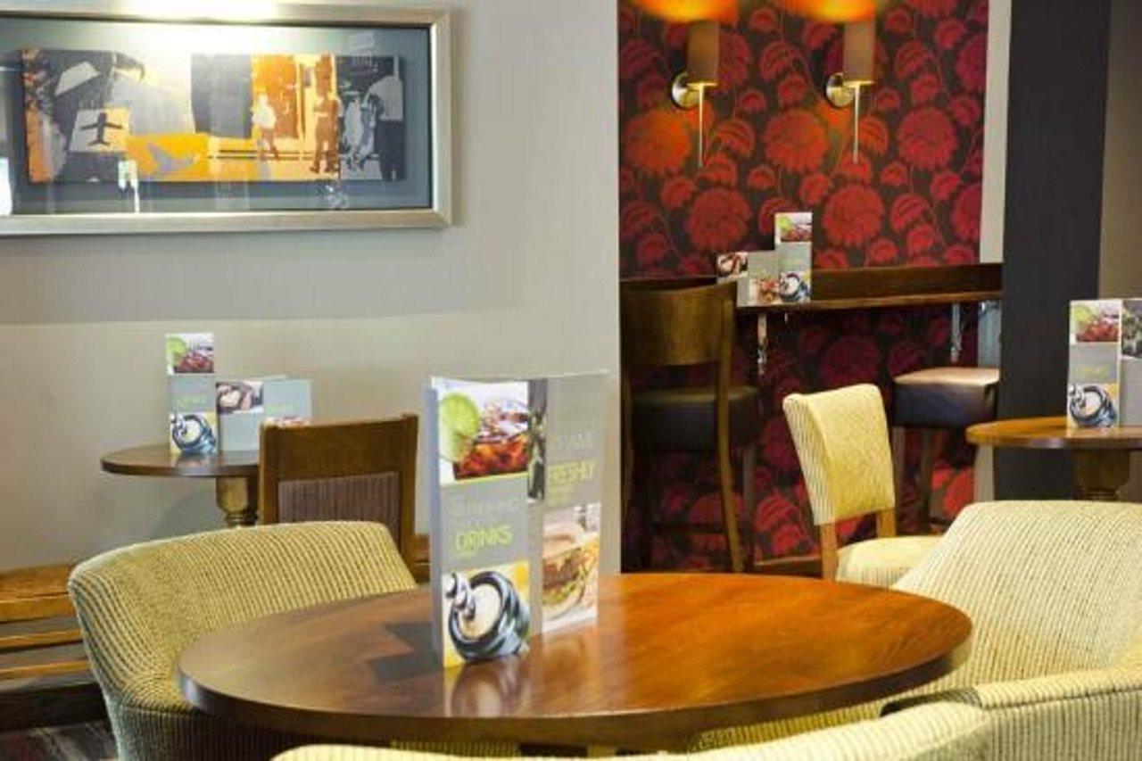 Premier Inn 坎伯利 外观 照片