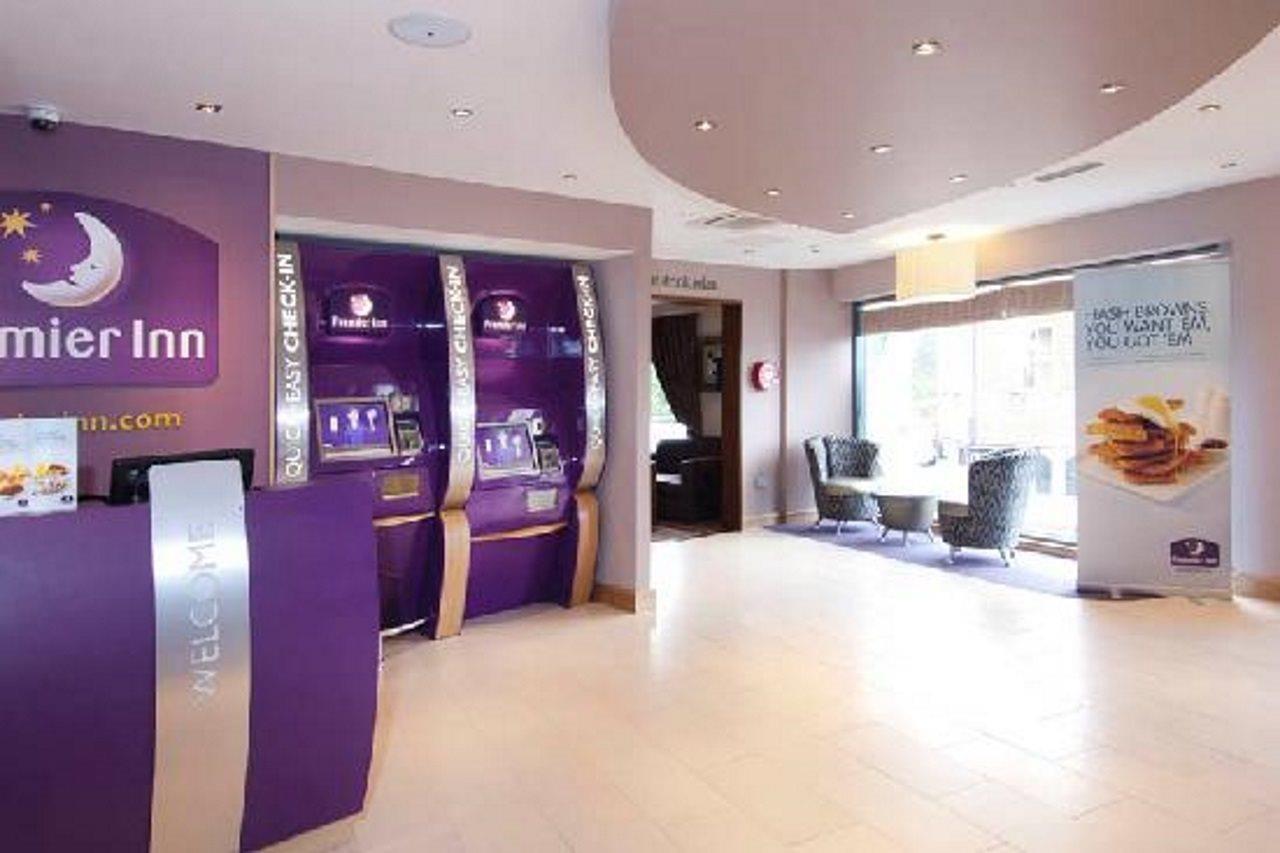 Premier Inn 坎伯利 外观 照片