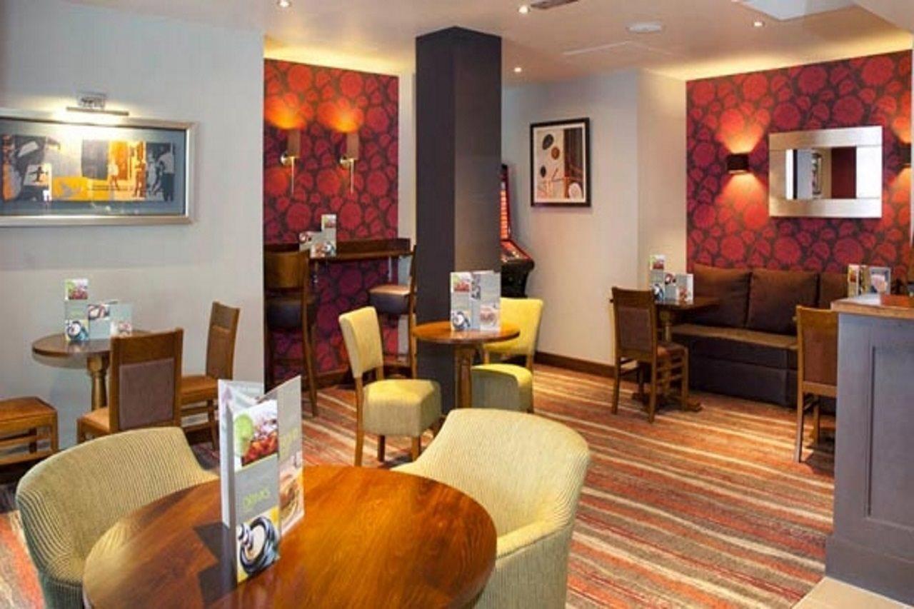 Premier Inn 坎伯利 外观 照片